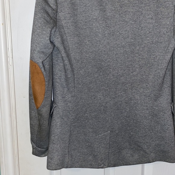 2️⃣ for $20 H&M fleece blazer - Picture 6 of 6